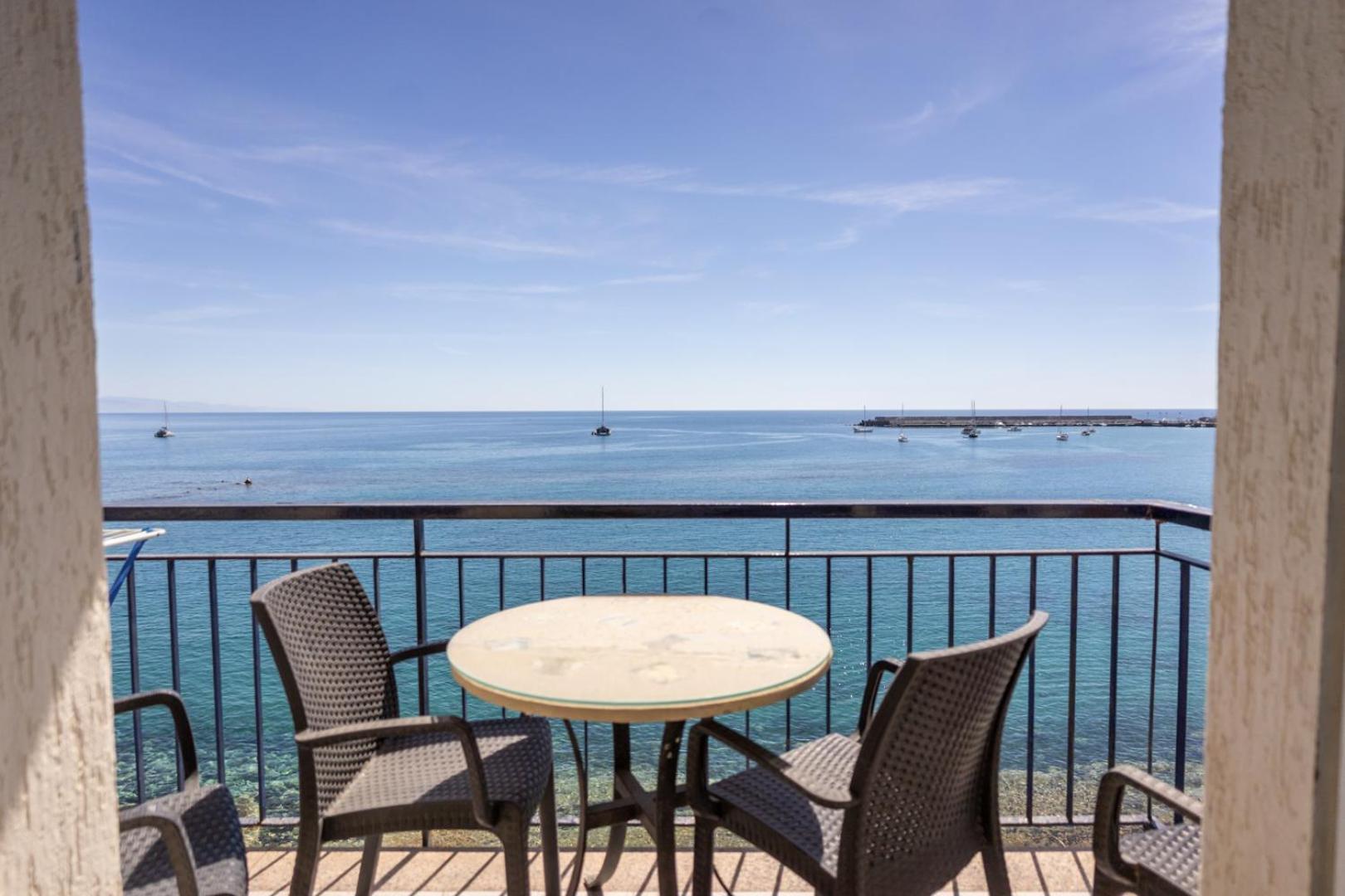 Apartment Ig- 